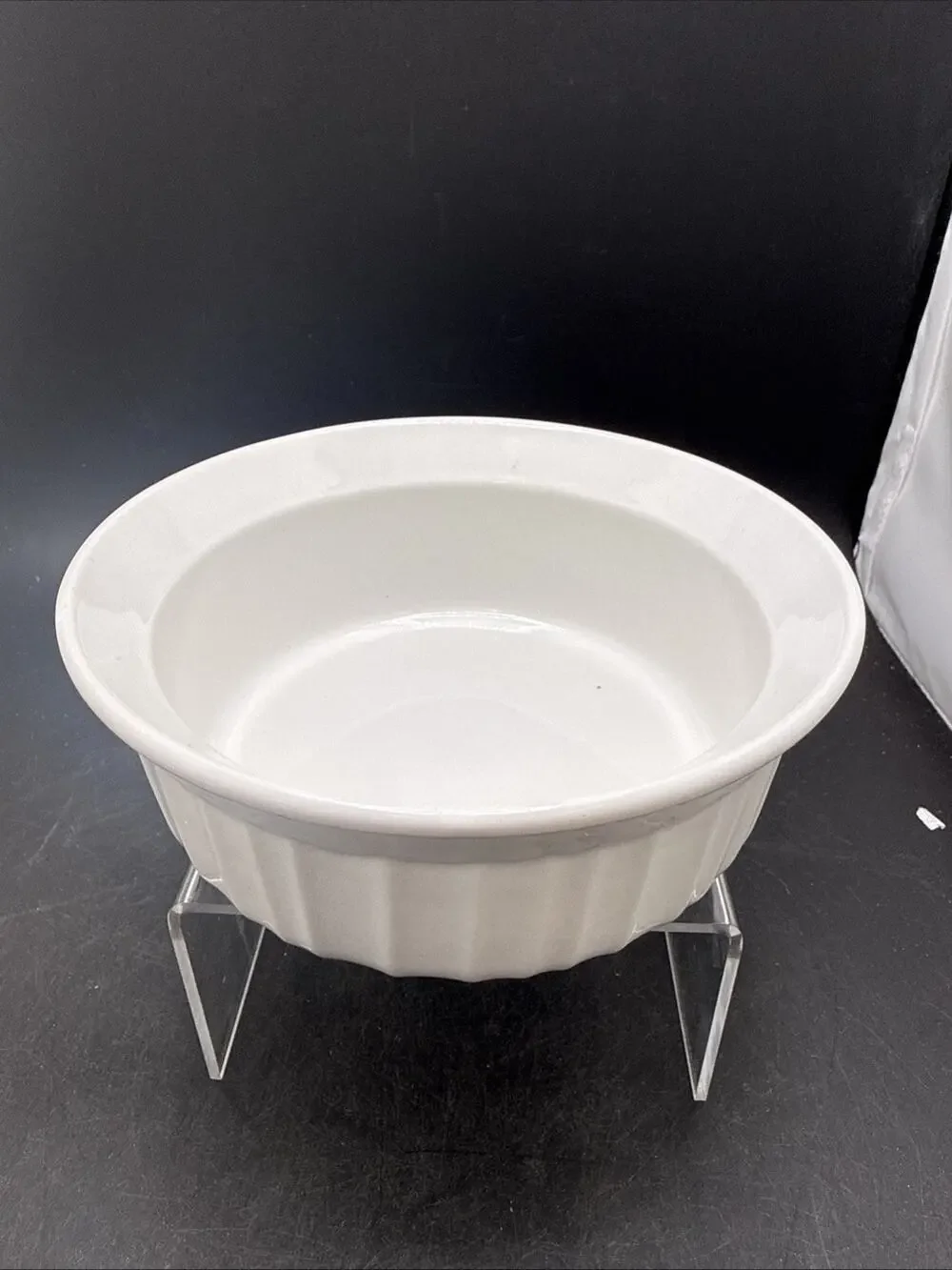 CorningWare French White Stoneware 16 Oz Round Ramekin Souffle Baking Dish